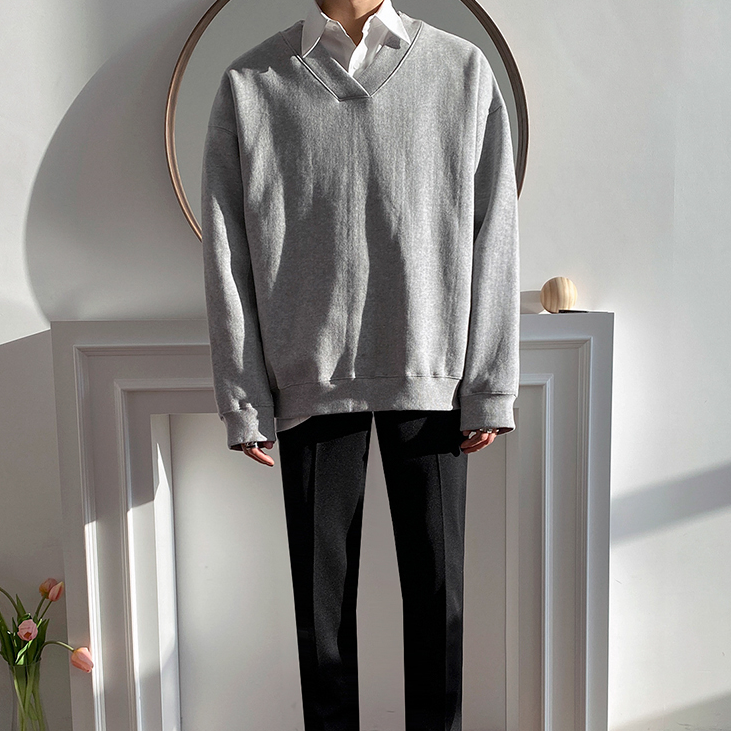 RT No. 1134 V NECK SWEATER