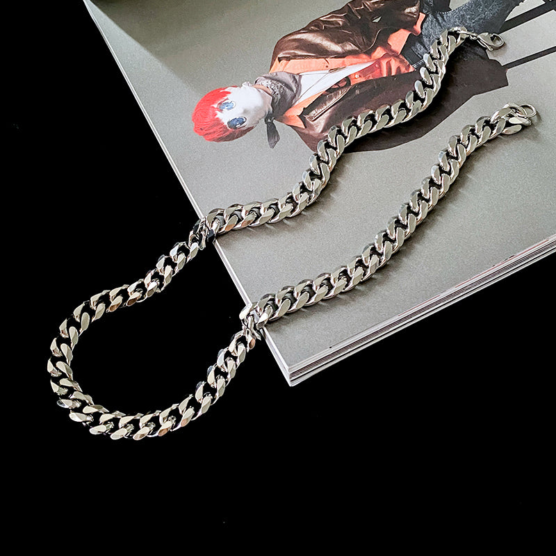 CUBAN CHAIN NECKLACE 03