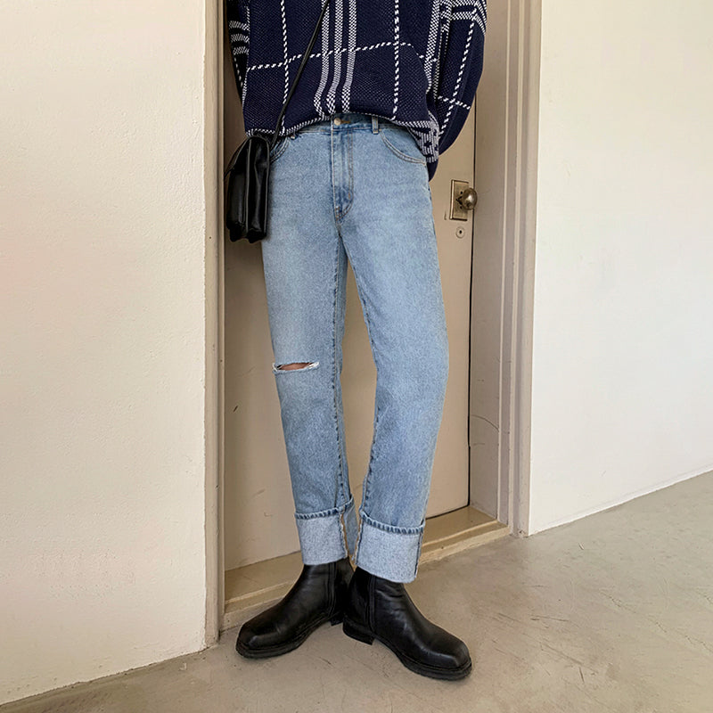 RT No. 4376 RIPPED STRAIGHT DENIM JEANS