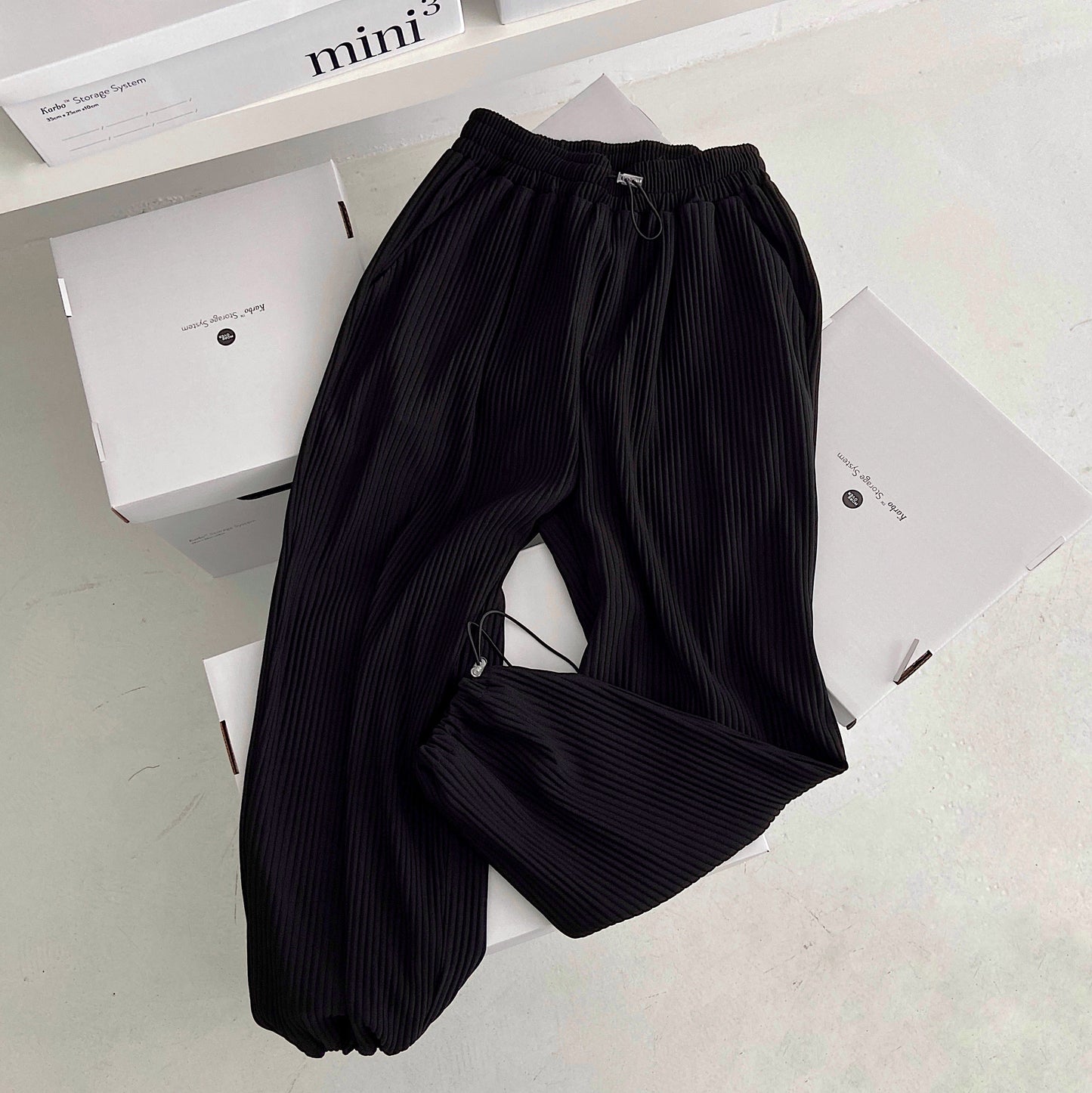 RT No. 2074 DRAWSTRING PLEATED SWEATPANTS