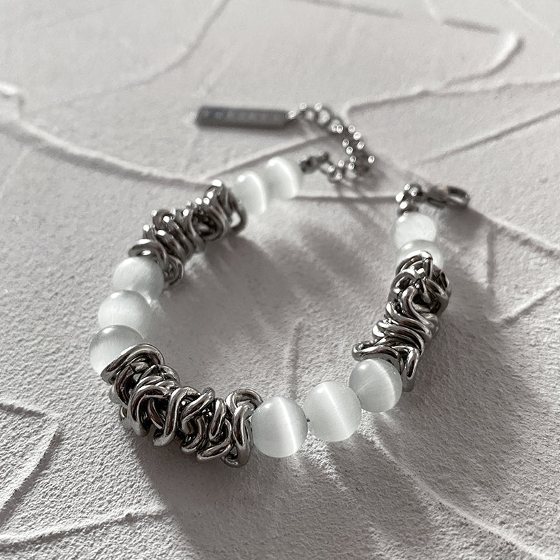 WHITE PEARL CHAIN BRACELET